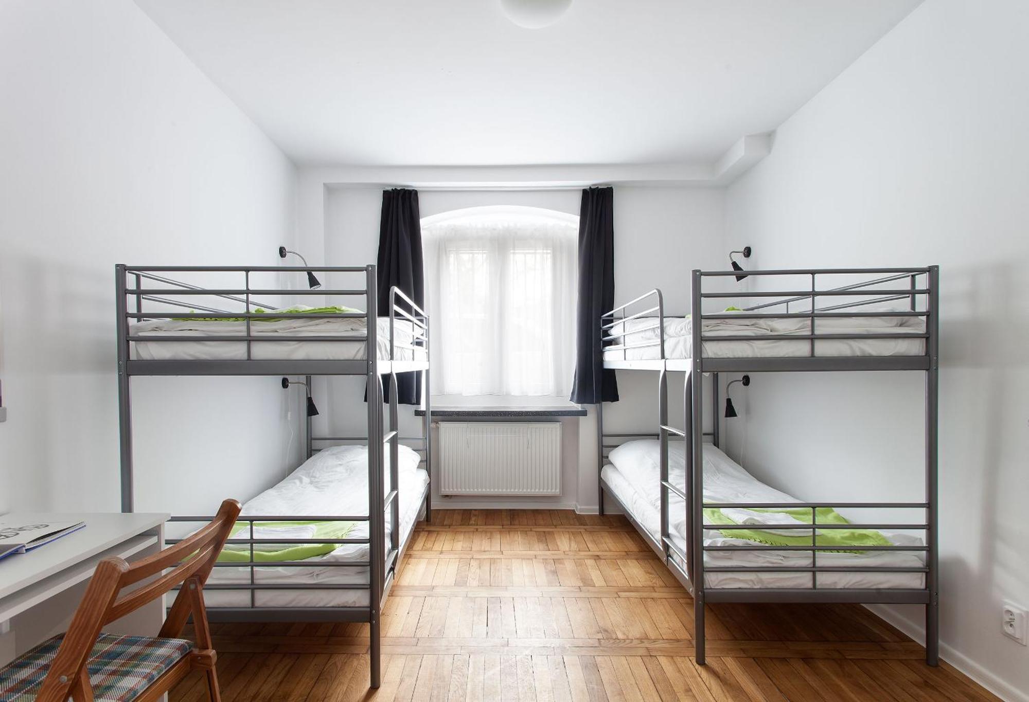 Opera Hostel Πόζναν Εξωτερικό φωτογραφία