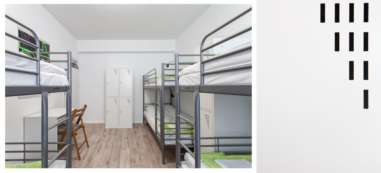Opera Hostel Πόζναν Εξωτερικό φωτογραφία