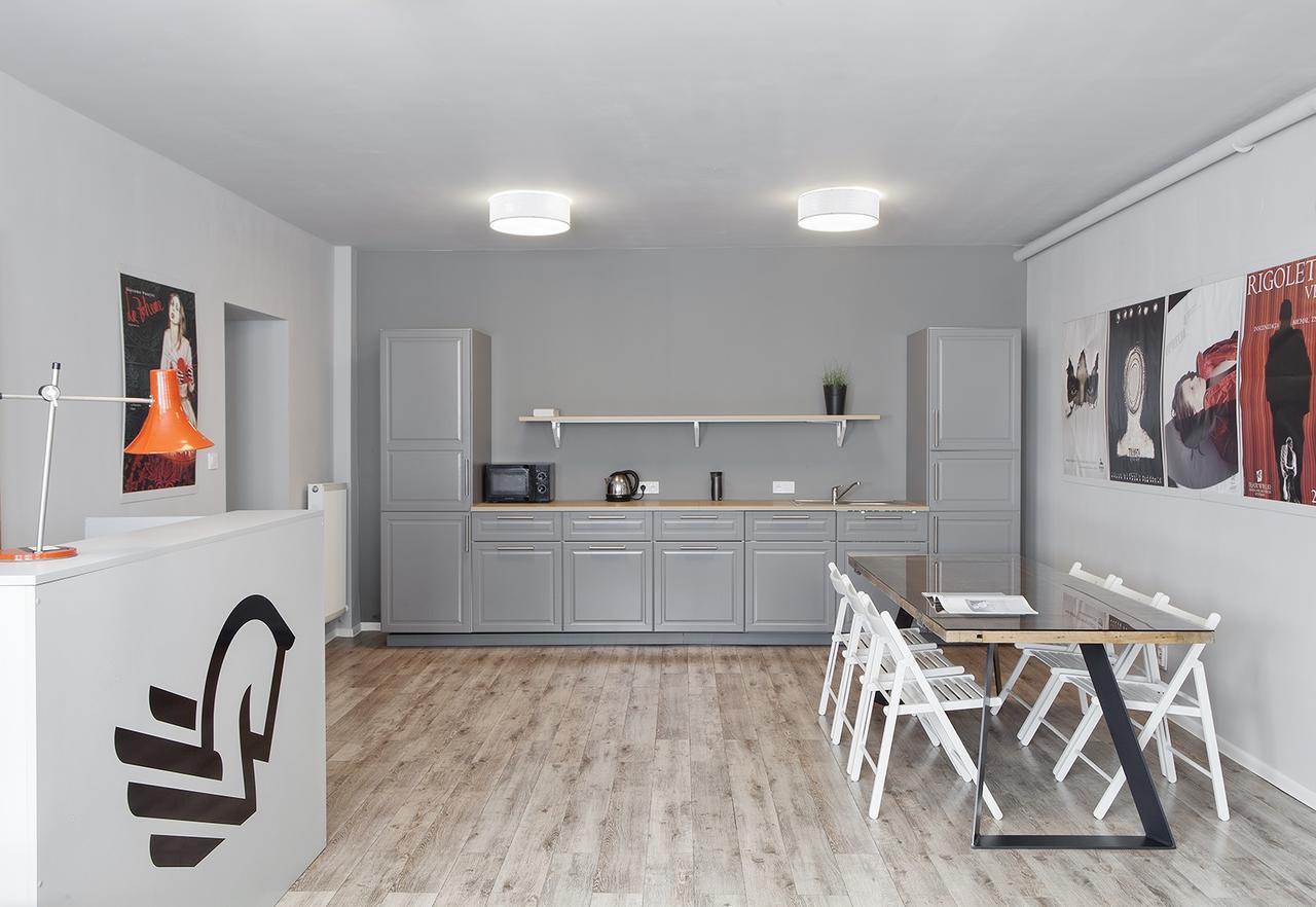 Opera Hostel Πόζναν Εξωτερικό φωτογραφία